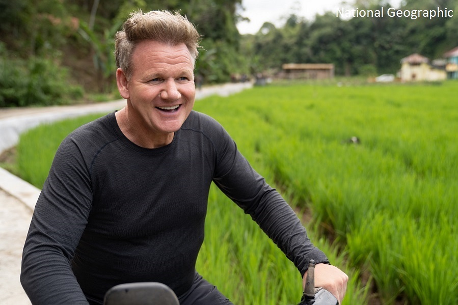 West Sumatra, Indonesia - Gordon Ramsay on a culinary adventure in West Sumatra, Indonesia. (National Geographic/Justin Mandel)
